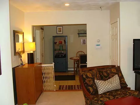 85 Logan St, Warwick, RI 02889 photo 20