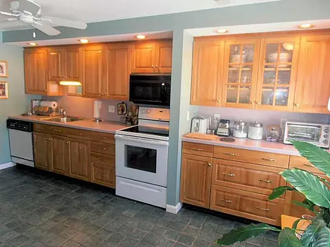 8 Lakeside Dr #J, Ledyard, CT 06339 photo 5