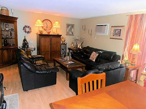 8 Lakeside Dr #J, Ledyard, CT 06339 photo 4