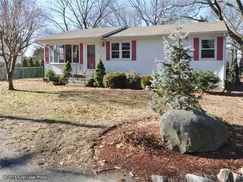93 Sefton Ave, Warwick, RI 02889 photo 13