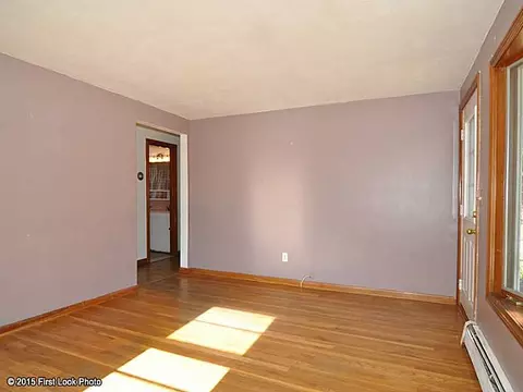 93 Sefton Ave, Warwick, RI 02889 photo 8