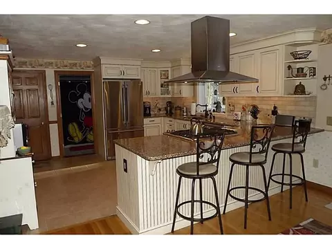 2635 Wallum Lake Rd, Pascoag, RI 02859 photo 3