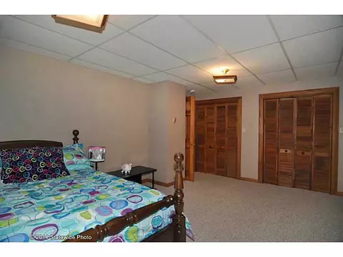 139 Valley St, Woonsocket, RI 02895 photo 3