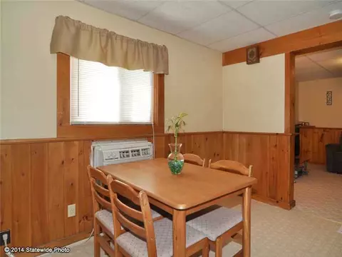 139 Valley St, Woonsocket, RI 02895 photo 13