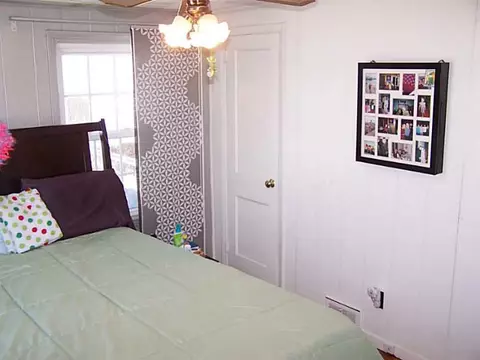 96 Hamilton Ave, Warwick, RI 02886 photo 9