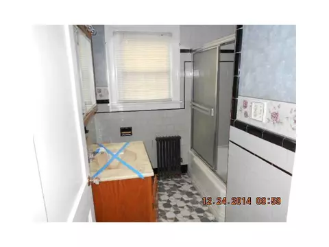 84 Cavalcade Blvd, Warwick, RI 02889 photo 9