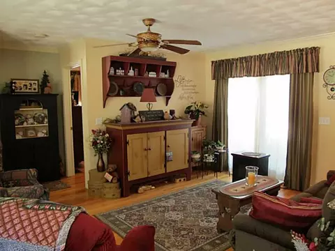 151 Black Starr Rd, Burrillville, RI 02839 photo 17