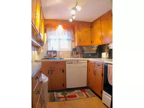 317 Eighth Ave, Woonsocket, RI 02895 photo 13