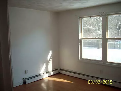155 Ogden Ave, Warwick, RI 02889 photo 5