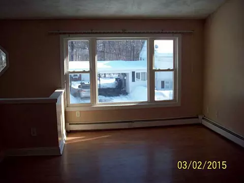 155 Ogden Ave, Warwick, RI 02889 photo 4