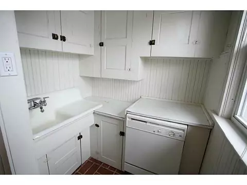 32 Fabien St, Woonsocket, RI 02895 photo 13