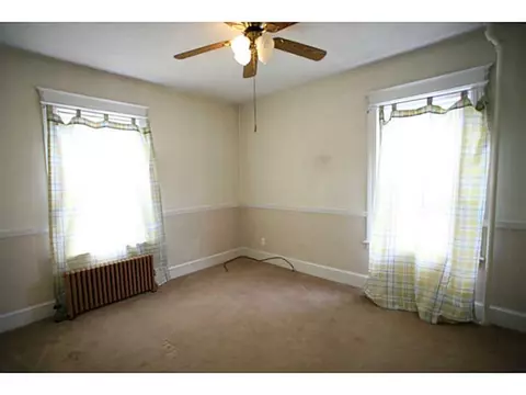32 Fabien St, Woonsocket, RI 02895 photo 10