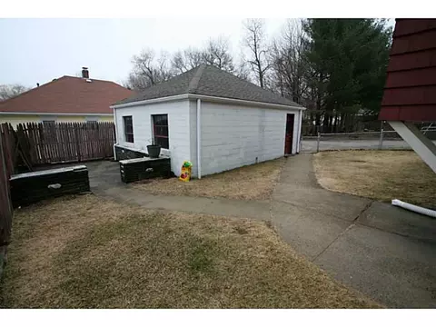32 Fabien St, Woonsocket, RI 02895 photo 23