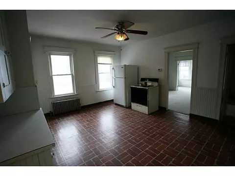32 Fabien St, Woonsocket, RI 02895 photo 15