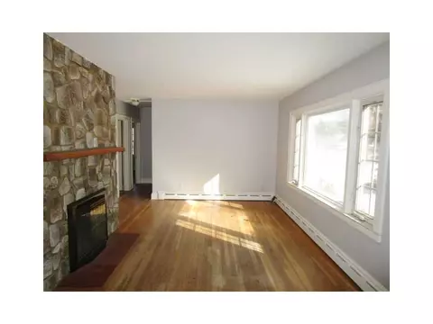 192 Post Rd, Westerly, RI 02891 photo 9