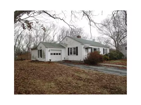 192 Post Rd, Westerly, RI 02891 photo 1