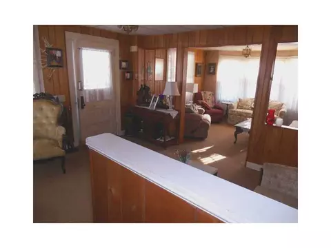 99 Beach Ave, Warwick, RI 02889 photo 9