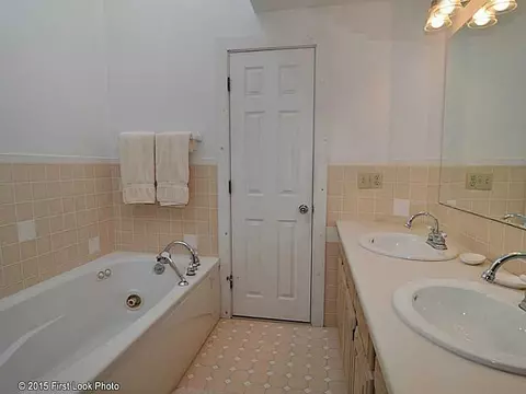 7 Upland Rd, Westerly, RI 02891 photo 17