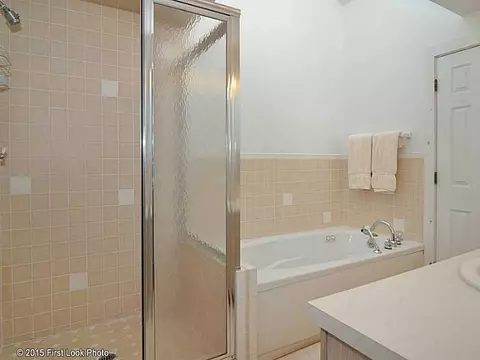 7 Upland Rd, Westerly, RI 02891 photo 18