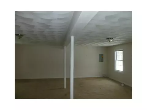 7 Mcgarry Ave, Warwick, RI 02889 photo 14