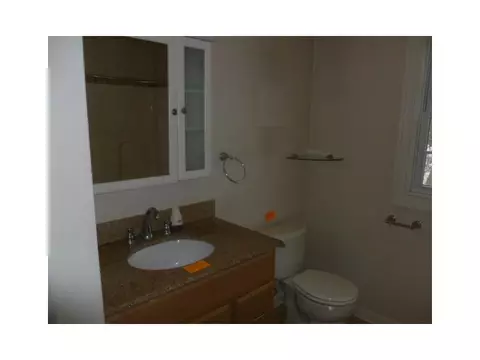 7 Mcgarry Ave, Warwick, RI 02889 photo 10
