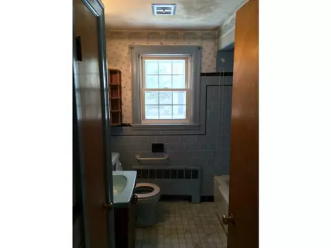 41 Apollo St, Warwick, RI 02888 photo 7