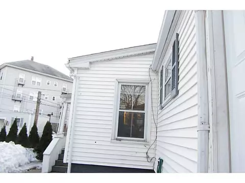 260 Greene St, Woonsocket, RI 02895 photo 20