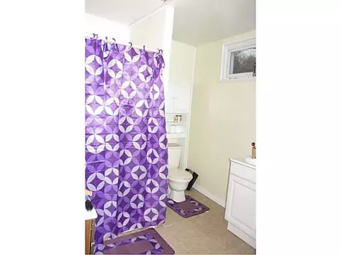 260 Greene St, Woonsocket, RI 02895 photo 3