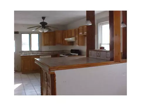 235 Oregon Ave, Woonsocket, RI 02895 photo 5