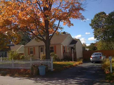 35 Union Ave, Warwick, RI 02889 photo 1
