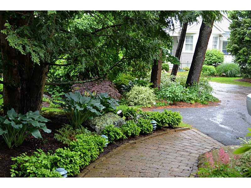 35 Oyster Pt, Warren, RI 02885 photo 18