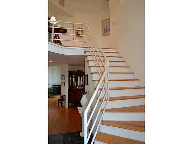 35 Oyster Pt, Warren, RI 02885 photo 9