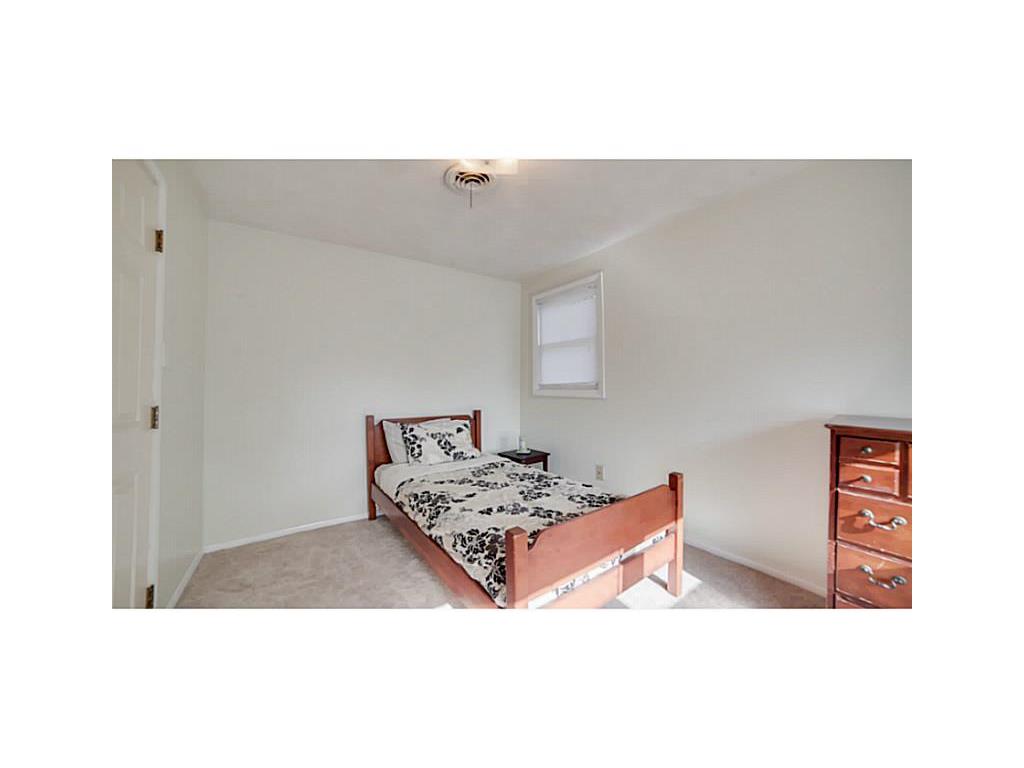 12 Munro Ave, Warren, RI 02885 photo 17