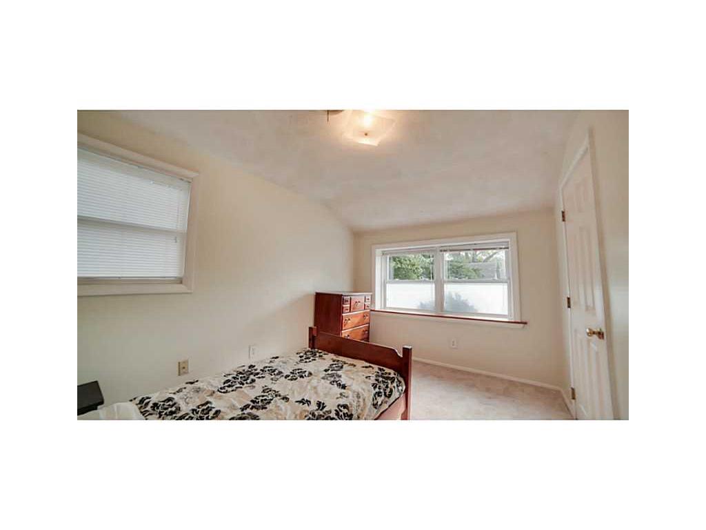 12 Munro Ave, Warren, RI 02885 photo 16