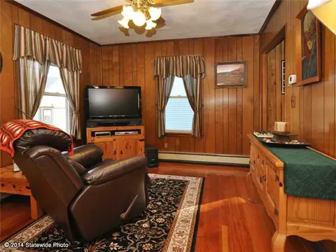 54 Progresso Ave, Woonsocket, RI 02895 photo 5