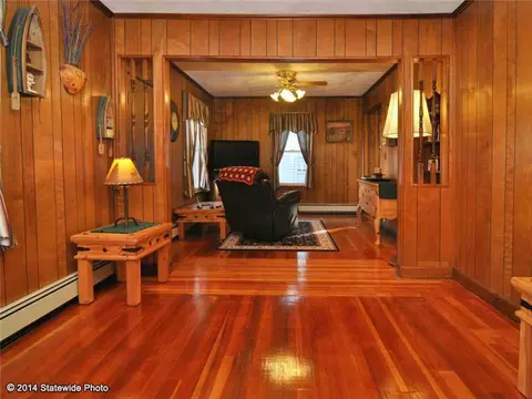 54 Progresso Ave, Woonsocket, RI 02895 photo 3