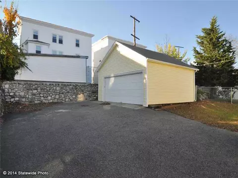 54 Progresso Ave, Woonsocket, RI 02895 photo 12