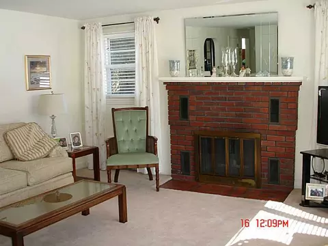 46 Irene Blvd, Woonsocket, RI 02895 photo 9