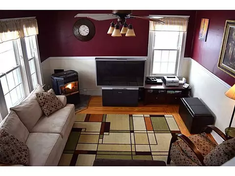 144 Elmore Ave, Woonsocket, RI 02895 photo 4