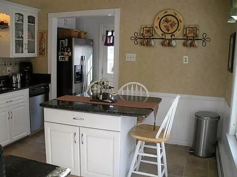 144 Elmore Ave, Woonsocket, RI 02895 photo 17