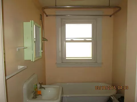216 Holmes Rd, Warwick, RI 02888 photo 9