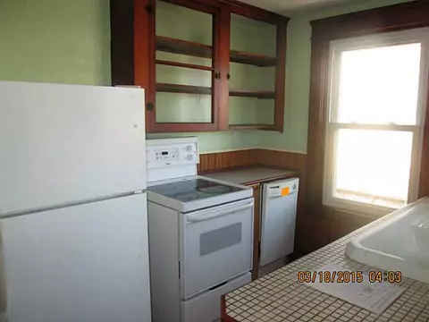 216 Holmes Rd, Warwick, RI 02888 photo 10
