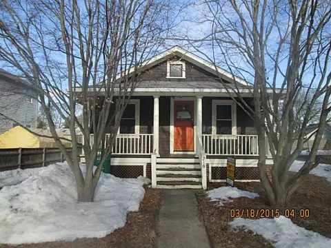 216 Holmes Rd, Warwick, RI 02888 photo 1