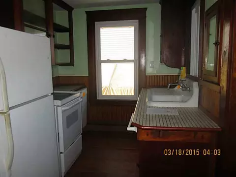 216 Holmes Rd, Warwick, RI 02888 photo 11