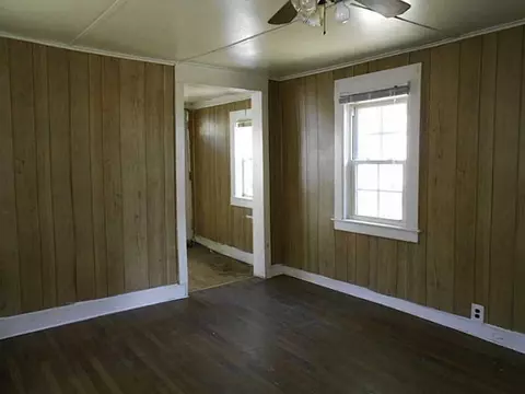72 Logan St, Warwick, RI 02889 photo 3