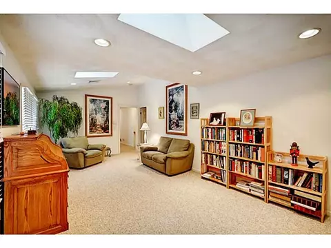 6 Pickering Dr, Westerly, RI 02891 photo 21