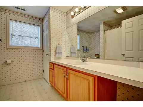 6 Pickering Dr, Westerly, RI 02891 photo 12