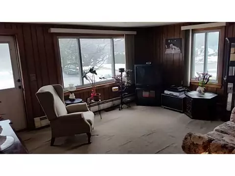 147 Partition St, Warwick, RI 02888 photo 5