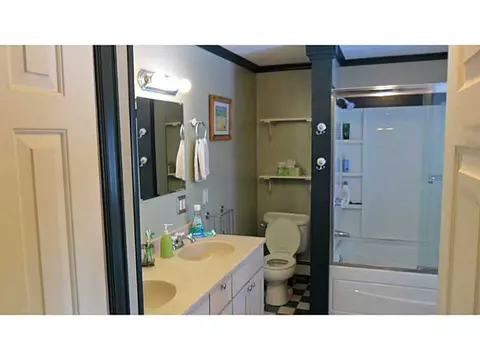 82 Lilac Ave, Woonsocket, RI 02895 photo 15