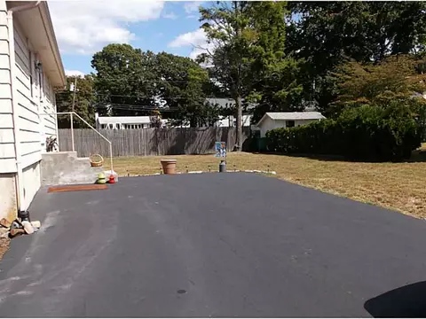 198 Winter Ave, Warwick, RI 02889 photo 3